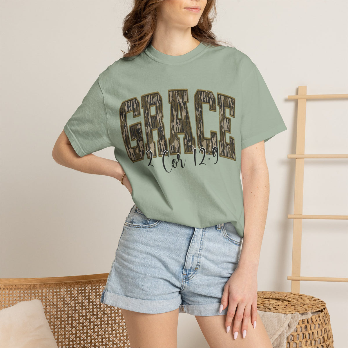 Grace Camo T-shirt